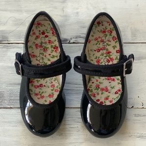 Capezio Toddler Tap Dancing Shoes. Black. Size 7
